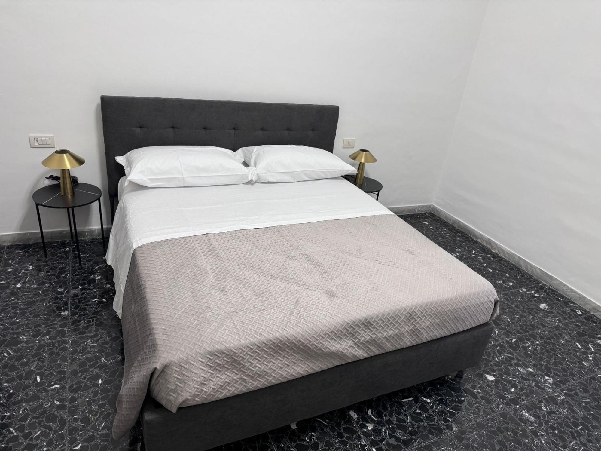 Larisa Home Apartment Рим Экстерьер фото